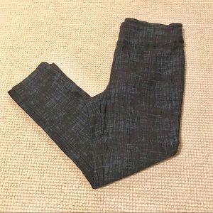 Roz & Ali || Pull-on Ankle Pants